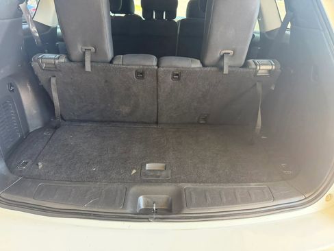 Used 2017 Nissan Pathfinder SV FWD image 26