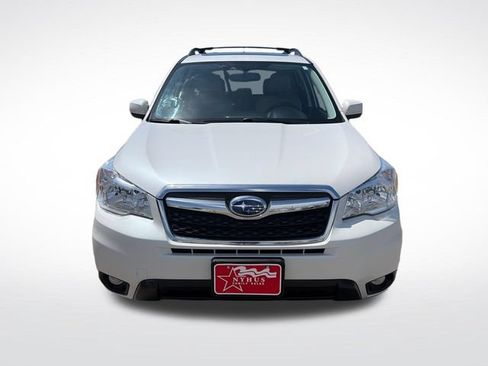 Used 2014 Subaru Forester 2.5i Limited AWD/4WD image 2