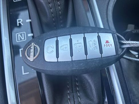 Used 2025 Nissan Altima 2.5 SV image 24