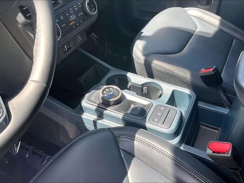 Used 2024 Ford Maverick Lariat w/ Black Appearance Package FWD image 16