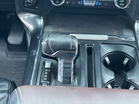 Used 2021 Ford F150 Lariat w/ Equipment Group 502A High AWD/4WD image 22