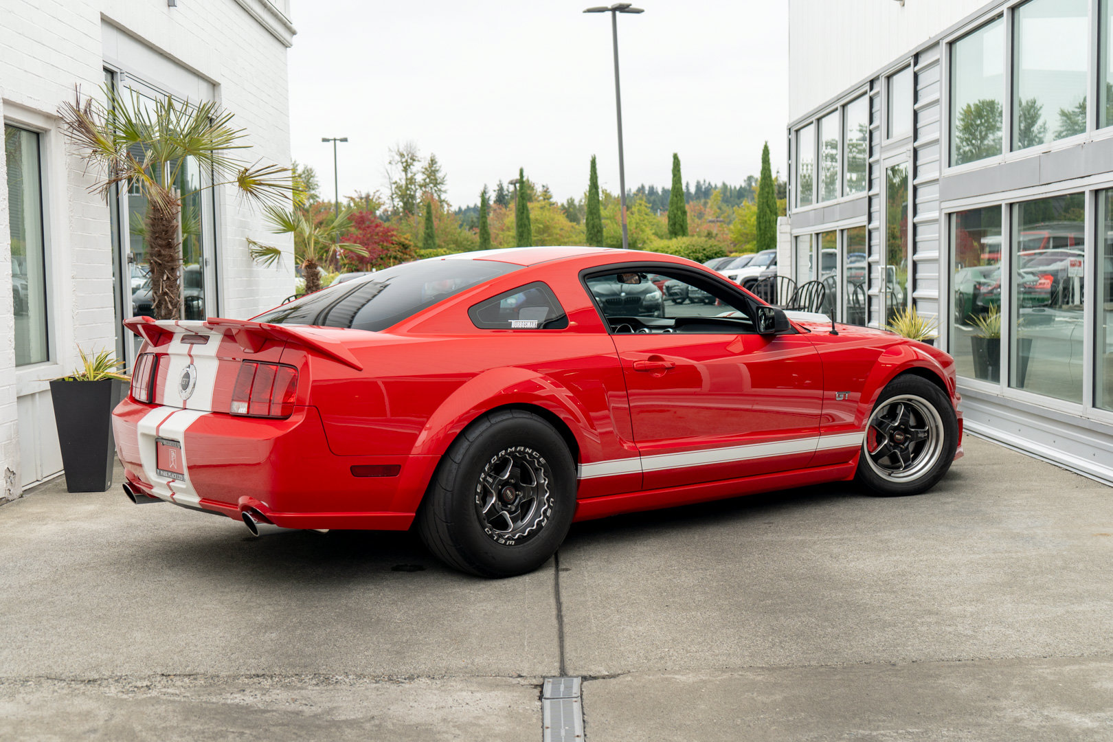 Used 2006 Ford Mustang GT RWD image 8