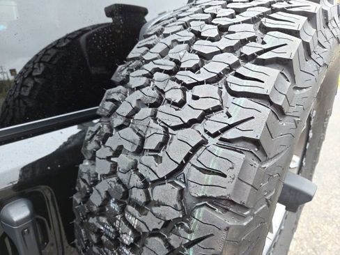 Used 2024 Jeep Wrangler Unlimited Rubicon 392 AWD/4WD image 79
