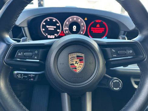 Used 2024 Porsche Cayenne Base image 35