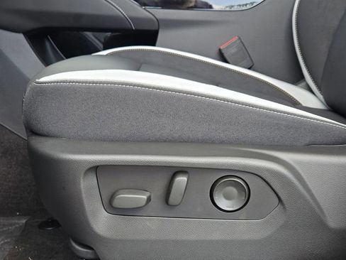 New 2025 Buick Envision Sport Touring image 17