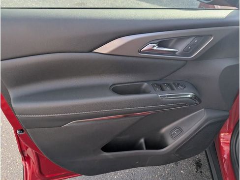 New 2026 Chevrolet Traverse LT w/ Driver Confidence Package image 14