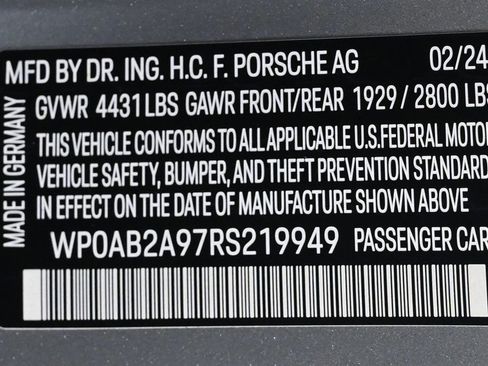 Certified 2024 Porsche 911 Carrera 4S image 32