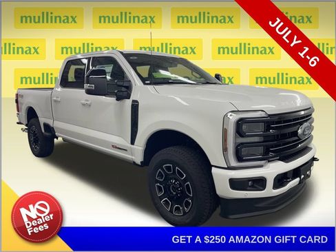 New 2026 Ford F350 Platinum w/ FX4 Off-Road Package AWD/4WD image 1