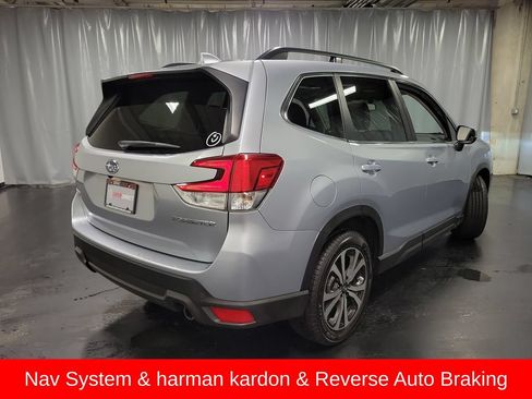 Used 2019 Subaru Forester Limited AWD/4WD image 9