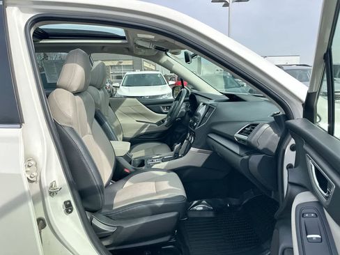 Used 2020 Subaru Forester Limited image 27