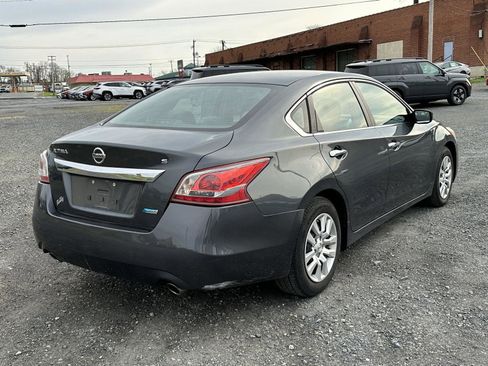 Used 2013 Nissan Altima 2.5 S image 8