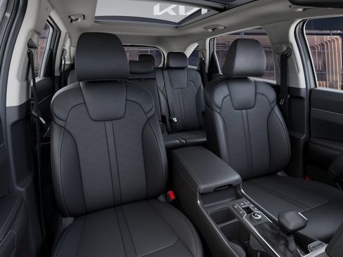 New 2026 Kia Sorento S w/ S Panoramic Sunroof Package FWD image 17