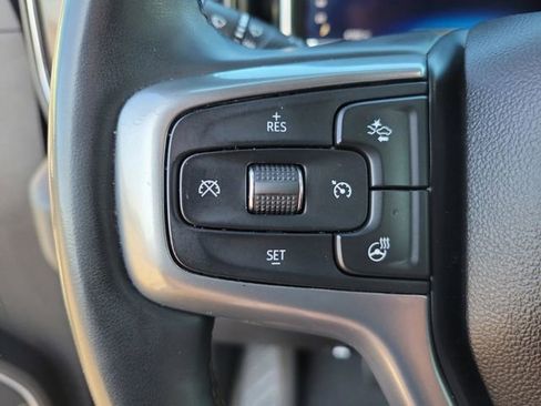 Used 2025 Chevrolet Silverado 1500 LT RWD image 29