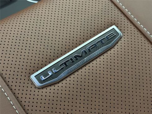New 2026 GMC Sierra 2500 Denali Ultimate AWD/4WD image 32