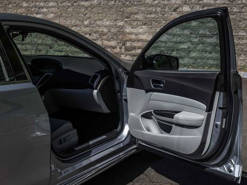 Used 2019 Acura TLX V6 SH-AWD w/ Technology Pkg image 16