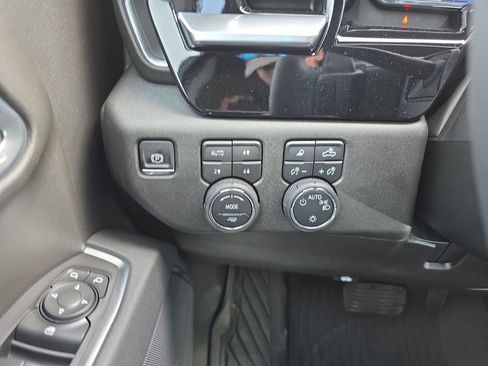 New 2026 Chevrolet Silverado 1500 LT image 16