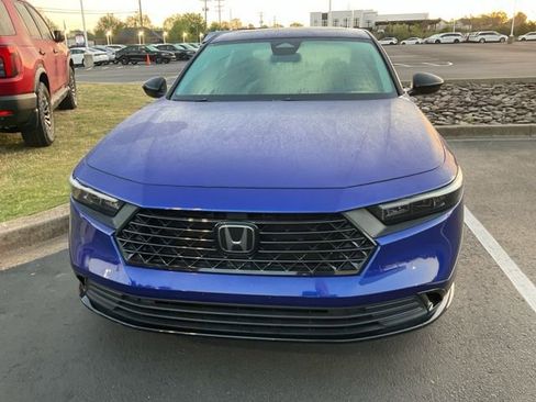 Used 2023 Honda Accord Sport image 13