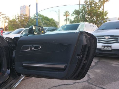Used 2018 Mercedes-Benz AMG GT C image 16