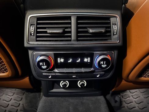 Used 2019 Audi Q7 3.0T Prestige image 44