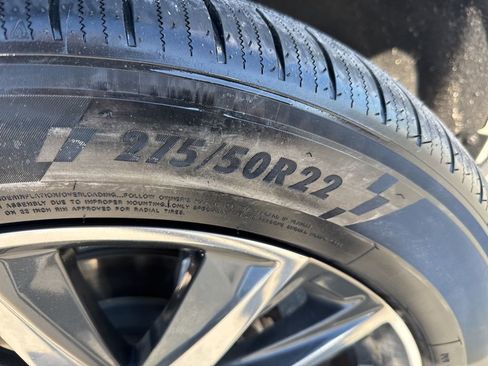 Used 2024 Cadillac Escalade ESV Sport w/ Touring Package image 38