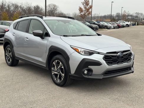 Used 2024 Subaru Crosstrek 2.0i Premium image 8