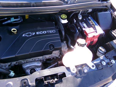 Used 2021 Chevrolet Spark LT image 26