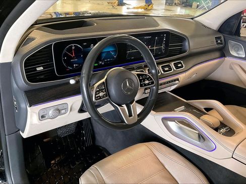 Used 2020 Mercedes-Benz GLE 450 4MATIC image 16