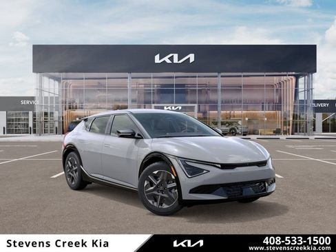 New 2026 Kia EV6 Light RWD image 1