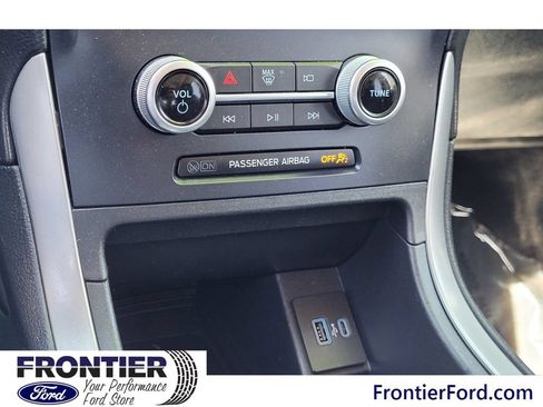 Used 2021 Ford Edge SEL w/ Convenience Package FWD image 13