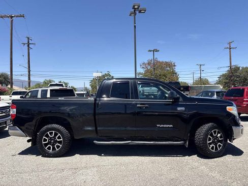Used 2014 Toyota Tundra SR5 w/ SR5 Upgrade Package AWD/4WD image 2