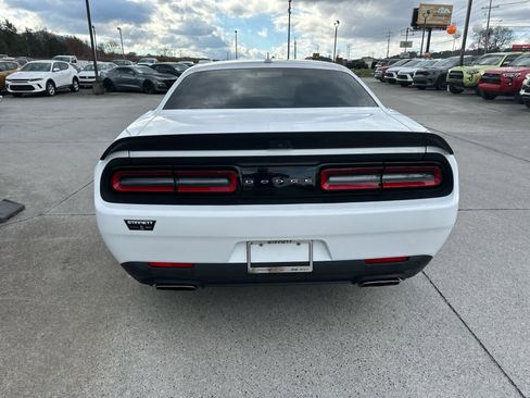 Used 2021 Dodge Challenger R/T Scat Pack w/ Shaker Package image 8