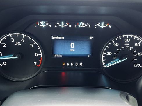 Used 2023 Ford F350 XLT w/ FX4 Off-Road Package image 9