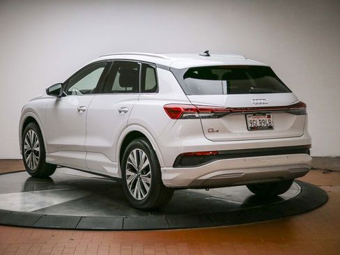 Certified 2023 Audi Q4 e-tron Premium Plus w/ Premium Plus RWD image 2