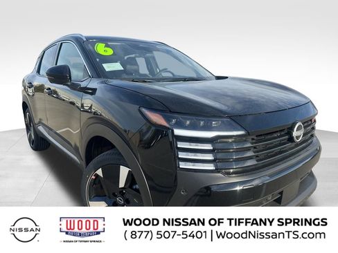 New 2026 Nissan Kicks SR image 1