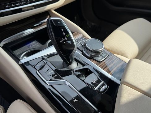 Certified 2023 BMW 530i xDrive w/ Premium Package AWD/4WD image 14