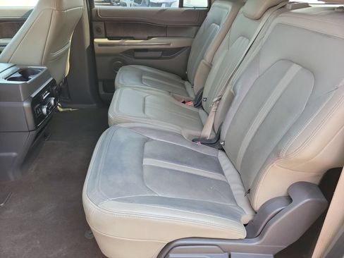 Used 2019 Ford Expedition Max Limited RWD image 12