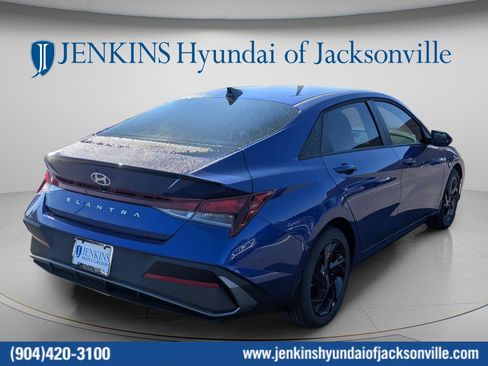 New 2026 Hyundai Elantra Sport FWD image 3
