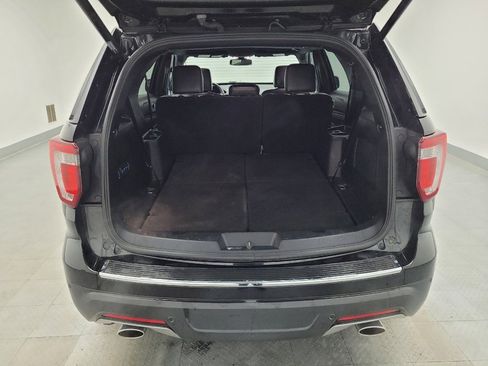 Used 2018 Ford Explorer Limited w/ Equipment Group 301A image 29