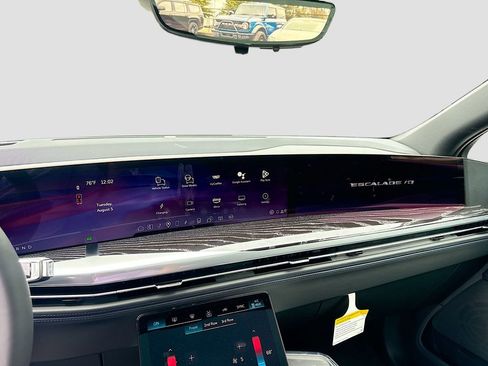 New 2025 Cadillac Escalade IQ Sport 1 image 15