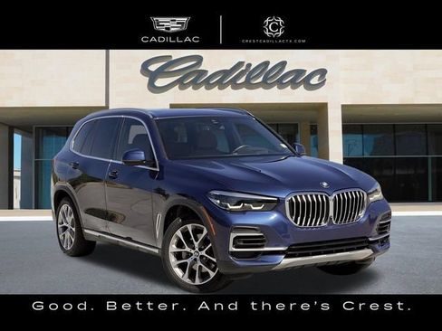 Used 2022 BMW X5 xDrive40i w/ Luxury Seating Package AWD/4WD image 2
