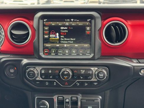 Used 2019 Jeep Wrangler Unlimited Rubicon AWD/4WD image 15