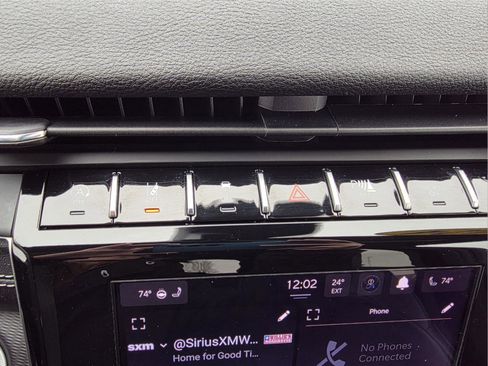 Used 2024 Jeep Grand Cherokee Altitude image 29