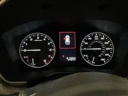 Used 2025 Subaru Outback Onyx Edition w/ Tech Package 2 image 15