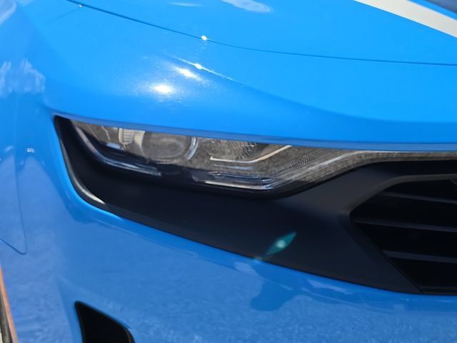 Used 2023 Chevrolet Camaro LT RWD image 8