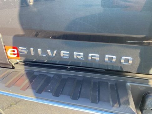 Used 2018 Chevrolet Silverado 1500 LT w/ LT Fleet Convenience Package image 43