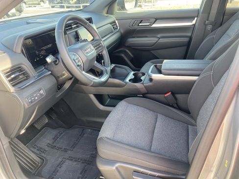 Used 2025 GMC Terrain Elevation image 16