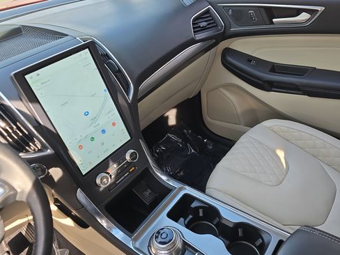 Used 2023 Ford Edge Titanium w/ Equipment Group 301A image 24