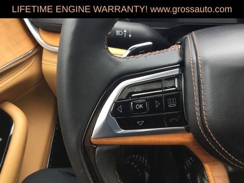 Used 2024 Jeep Grand Cherokee L Summit AWD/4WD image 27