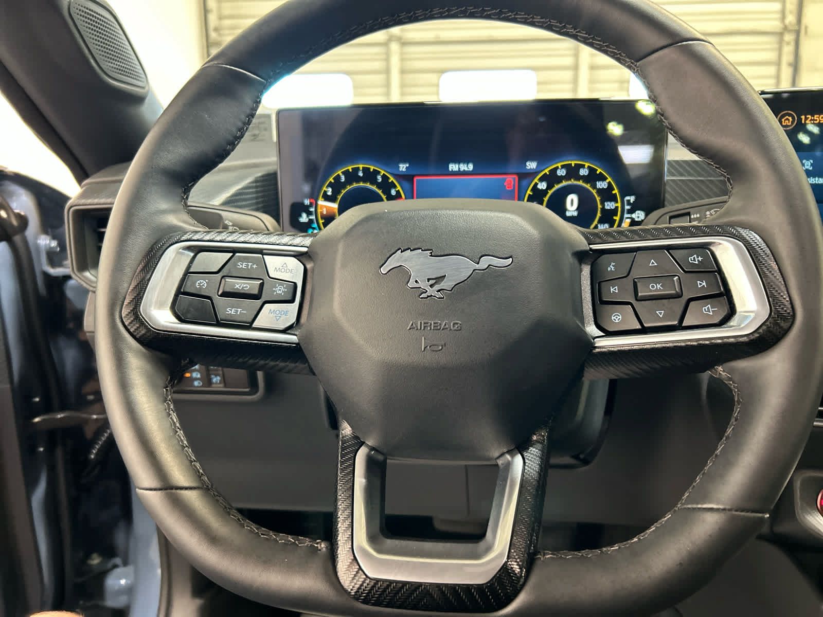 Used 2025 Ford Mustang Coupe RWD image 6