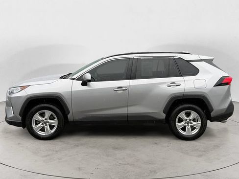 Used 2021 Toyota RAV4 XLE w/ XLE Grade Weather Package AWD/4WD image 8
